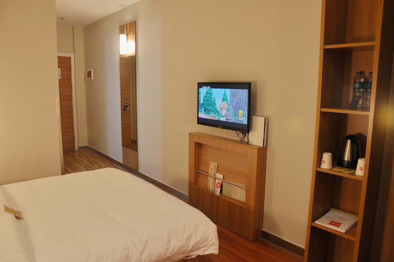 Hotel Ibis Luoyang Hi Tech Dev Zone Exteriér fotografie